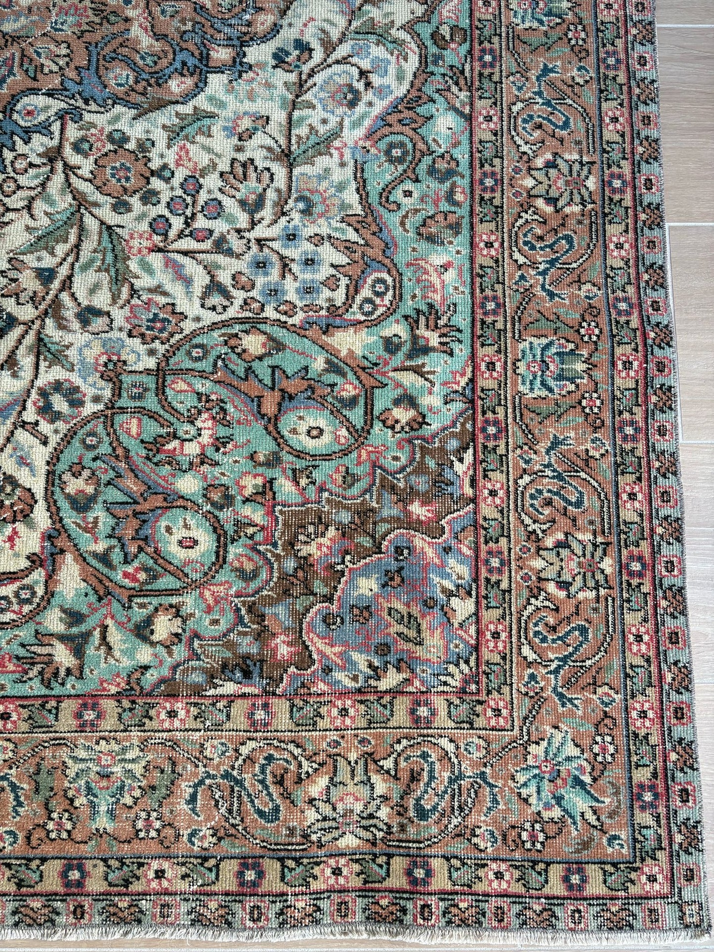 CLARA - 196 x 305cm