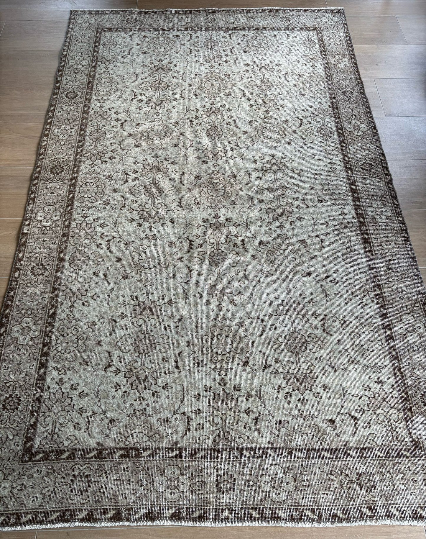 LOTTIE - 168 X 275cm
