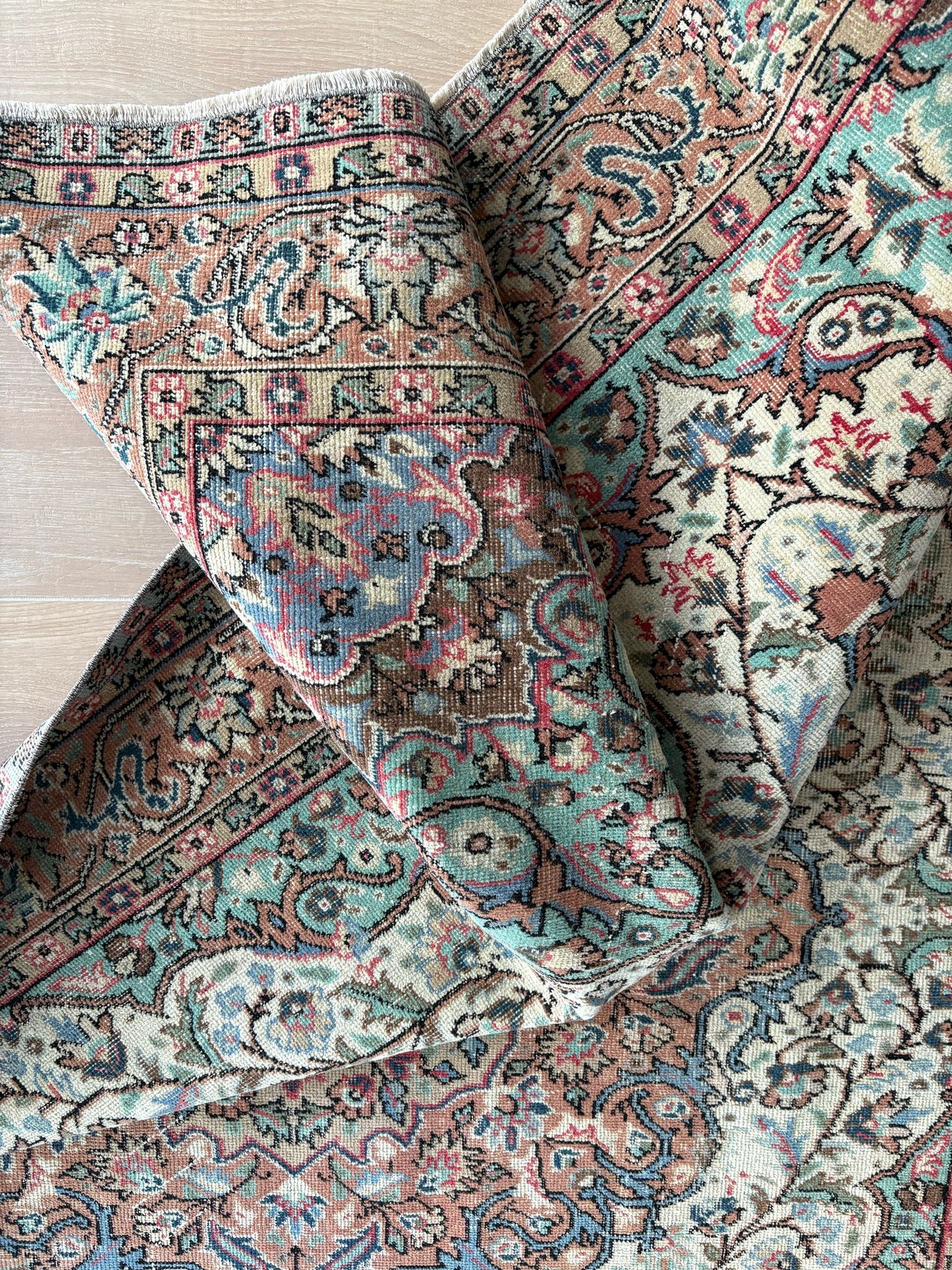 CLARA - 196 x 305cm